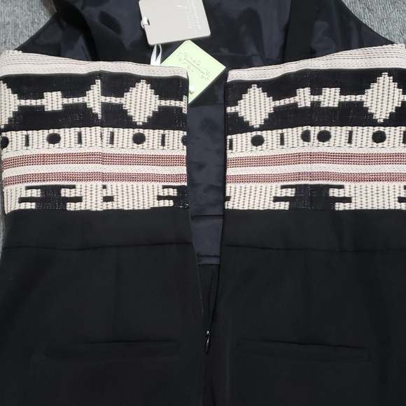 Anthropologie Nomad Morgan Carper La Sierra Aztec Print Jumpsuit Sz 6P - Picture 15 of 15